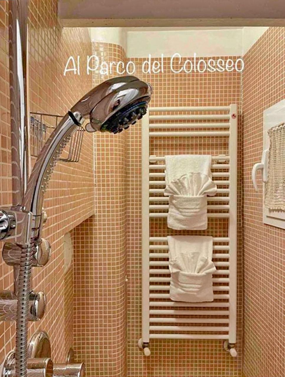 Al Parco Del Colosseo Řím Exteriér fotografie